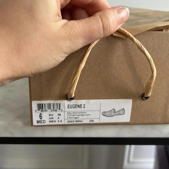 Gentle Souls by Kenneth Cole "Eugene 2" (Size 6) Mushroom Loafers Comfort Flats - Picture 8 of 8